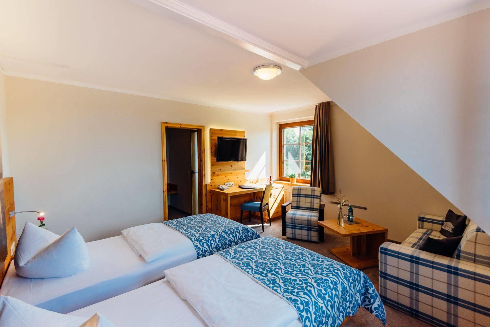 Erlebnishotel Zur Schiffsmühle Hotel 3*